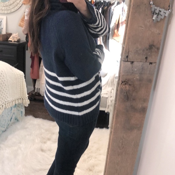 PHILOSOPHY size XLarge navy blue turtleneck sweater - Picture 3 of 5